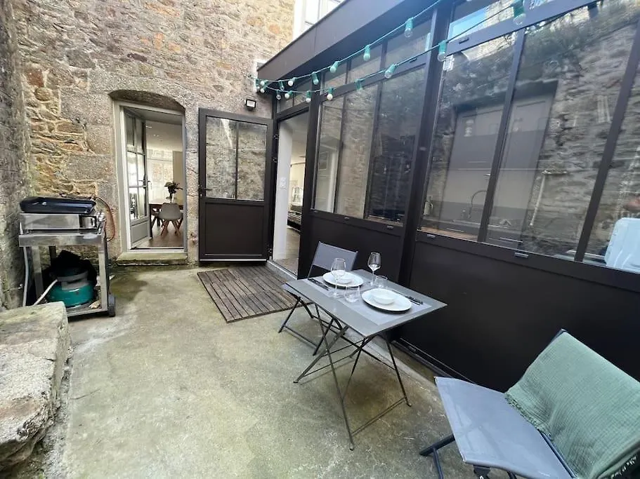 Tatil Evi Cocon Urbain De Charme Villa Dinan